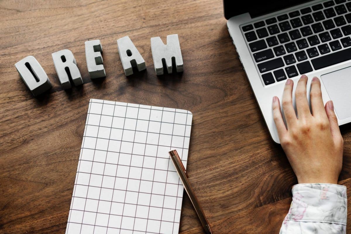 Breaking the Non-Technical Founders’ Challenge